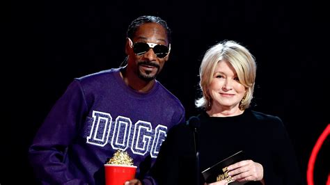 This Is How Snoop Dogg And Martha Stewart Met