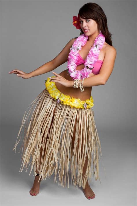 Beautiful girl doing some amazing hula – Telegraph