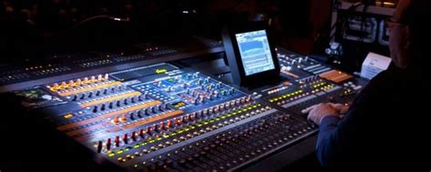 The Benefits Of Renting An Audio Visual Equipment - The Frisky