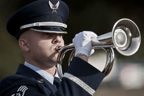 How Military Spouses Should React During Bugle Calls | Military.com