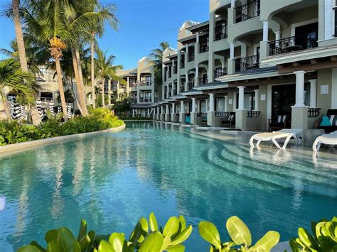 Hyatt Zilara Riviera Maya for a Couples Getaway | Carful of Kids