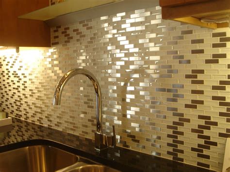 Top 25 Kitchen Wall Tiles - Home Decor Ideas UK | Kitchen wall tiles, Kitchen wall decor, Glass ...