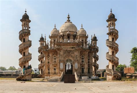 TOP 5 PLACES TO VISIT IN GUJARAT