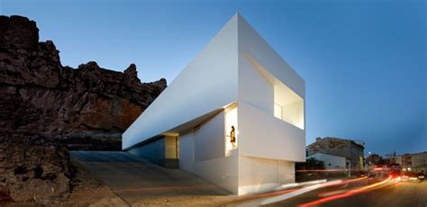 Modern Spanish Architecture