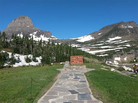 One hike you do NOT want to miss at Glacier National Park - Points with a Crew