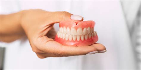 Removable Dentures - Eastern Dental