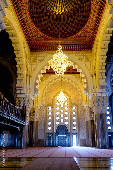 CASABLANCA, MOROCCO - SEP 1, 2015: Interior of Hassan II Mosque or ...