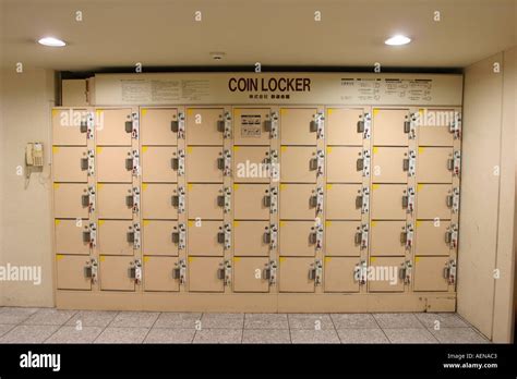 Left Luggage Lockers Tokyo Railway Station Tokyo Japan Stock Photo - Alamy