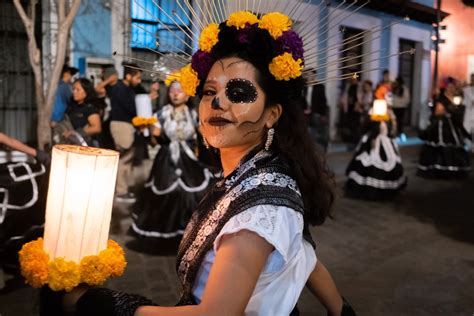 How Oaxacans Are Still Celebrating Día de los Muertos This Year | Here Magazine @ Away