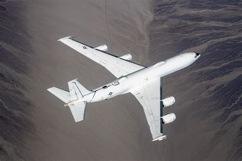 NEWLY MODIFIED U.S. NAVY E-6B MERCURY AIRBORNE COMMAND POST AIRCRAFT COMPLETES TEST MISSION AT ...