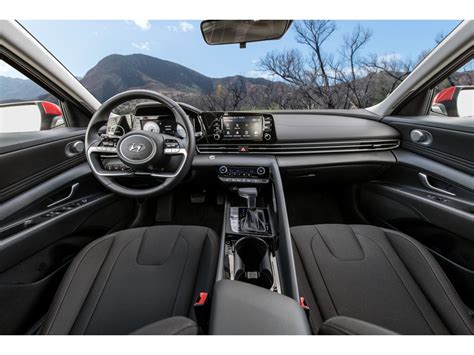 2023 Hyundai Elantra: 44 Interior Photos | U.S. News