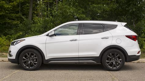 2017 Hyundai Santa Fe Sport Pricing, MPG, Comparisons, Specs - iSeeCars.com