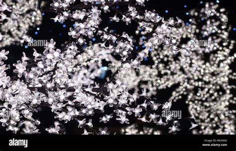 Festive white Christmas lights background with bokeh effect Stock Photo - Alamy