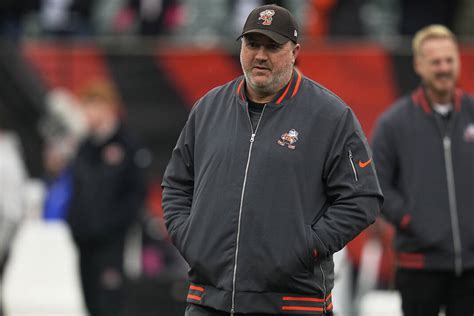 Browns interview Seahawks offensive line coach Andy Dickerson for open ...