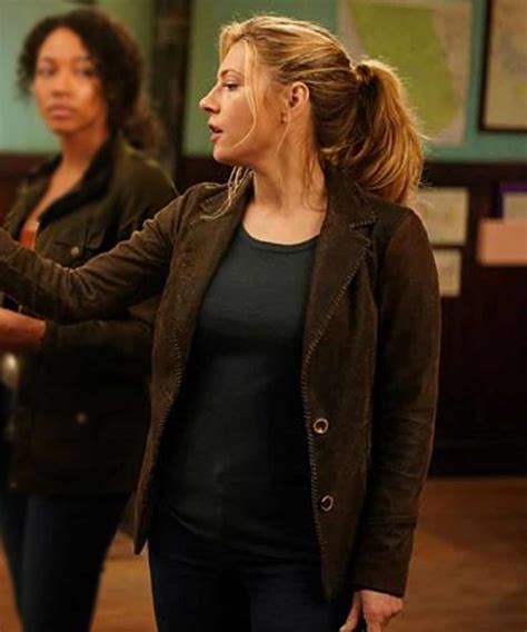 Big Sky Jenny Hoyt Leather Blazer | Katheryn Winnick Brown Blazer Coat