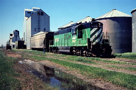 Burlington Northern Railroad by John F. Bjorklund – Center for Railroad ...