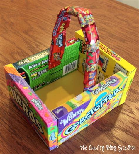 How to Make a Candy Easter Basket | Crafty Blog Stalker | Easter basket ...