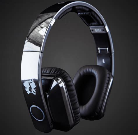 Ultra-Long Battery Life Bluetooth Headphones Are GREAT! - GeekDad