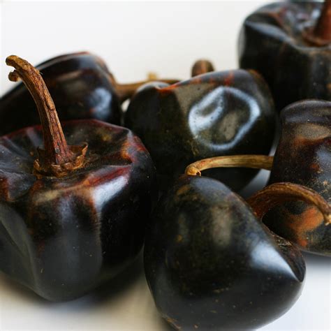 Cascabel Chiles - The Silk Road Spice Merchant