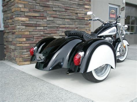 MOTORCYCLE 74: Indian trike