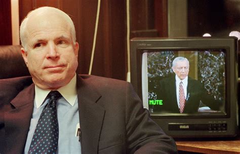 John McCain defended Barack Obama as 'decent family man' on 2008 campaign trail - ABC7 Chicago