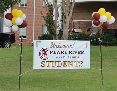 PRCC Dorm Move-In | Pearl River Community College