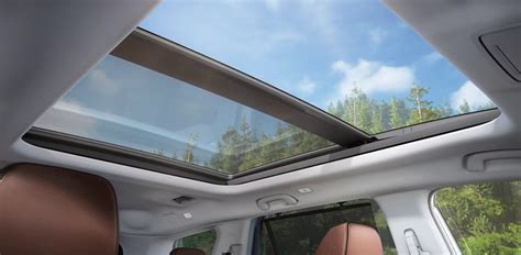 Does the 2023 Honda Pilot Have a Moonroof | SUVs in Columbus