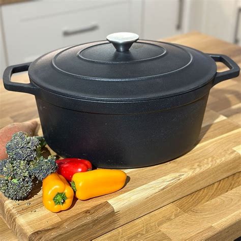 Matt Black Enamelled Oval Cast Iron Casserole Cooking Pot Cast Iron Cookware | Cast Iron ...