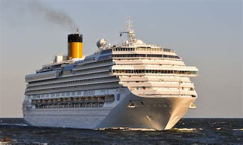 Costa Cruises to Get Record-Breaking LNG Powered Cruise Ships ...