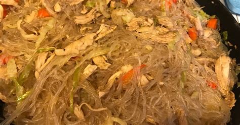 Pancit Sotanghon Recipe by Minda - Cookpad