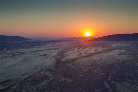 Namib Desert Sunrise | It's raining so having a dip through … | Flickr