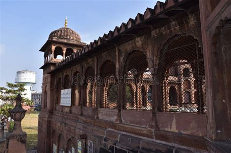 Bhopal Pearl Mosque or Moti Masjid Marble Domes , Towers Stock Image - Image of prayer, religion ...