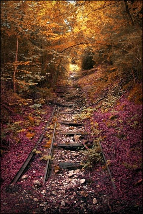 Abandoned Railroad in Lebanon Missouri - Photorator