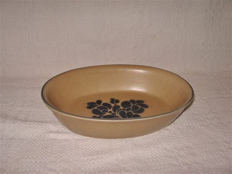 Vintage - Pfaltzgraff FOLK ART Pattern - Oval Baking/Serving Dish ...