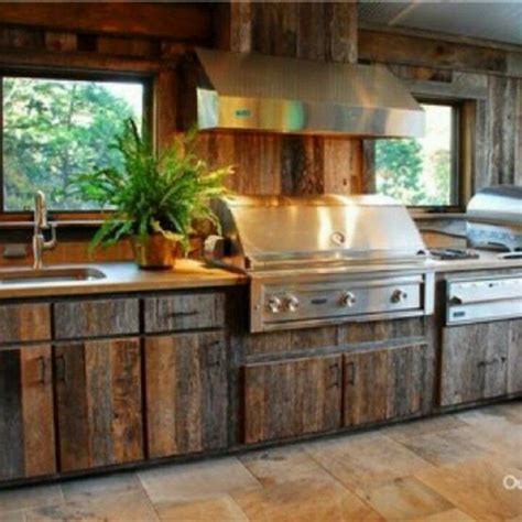 Love these cabinets! Outdoor Cooking Area, Outdoor Bbq, Outdoor Wood, Simple Outdoor Kitchen ...