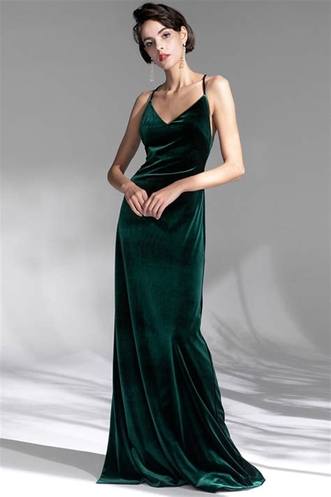 Dark Green Velvet Dress | Velvet dress long, Green velvet dress, Velvet ...