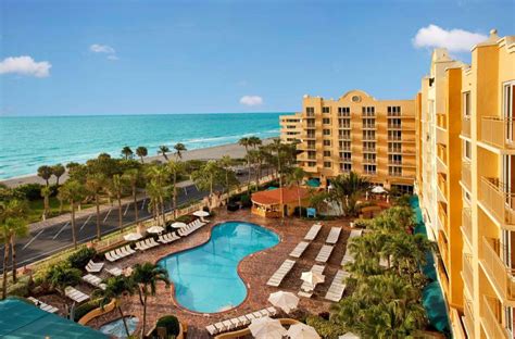 Embassy Suites Deerfield Beach Resort & Spa in Deerfield Beach (FL) - Room Deals, Photos & Reviews