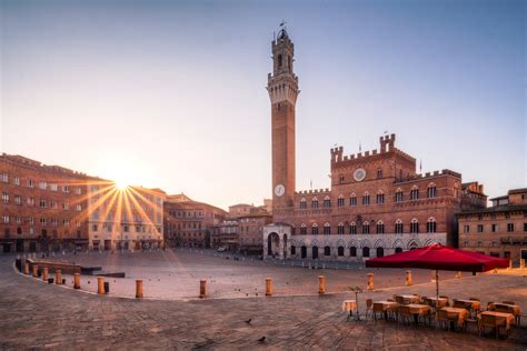 Piazza Il Campo At Sunrise | Siena, Italy - Nico Trinkhaus on Fstoppers