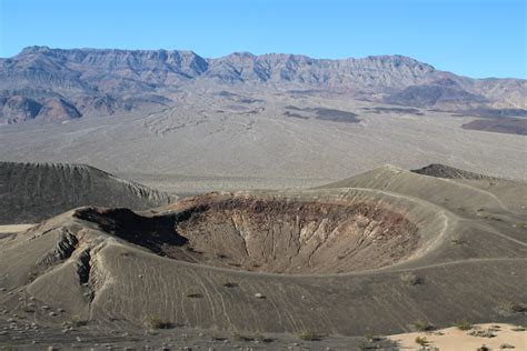 Ubehebe Crater - Sharing Horizons