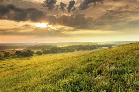 Kansas prairie | Beautiful places in america, Beautiful places, Places in america