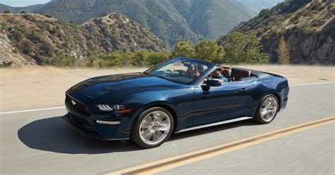 Review: Mustang EcoBoost convertible is one prize pony