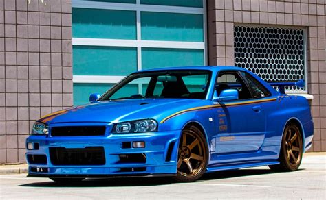 Nissan Skyline GT-R R34 de Paul Walker subastado por más de medio ...