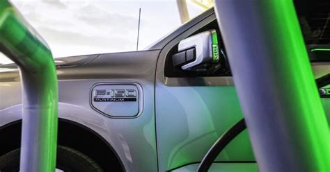 Ford Is Developing All-New Full Size Electric Pickup Truck