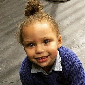 Riley Curry - Age, Family, Bio | Famous Birthdays