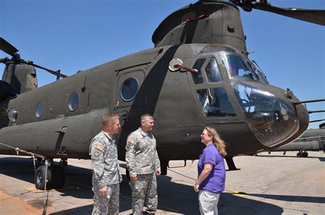 Older Chinook helicopters auctioned to commercial buyers | Article ...