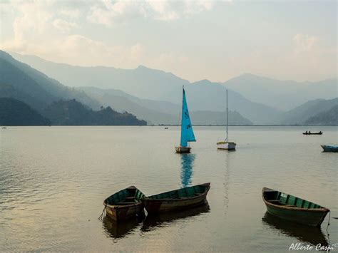 Boats – Pokhara – Landscapes and Faces