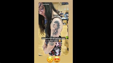 Rhea Ripley reacts to fan's arm tattoo - Hdnewsgk