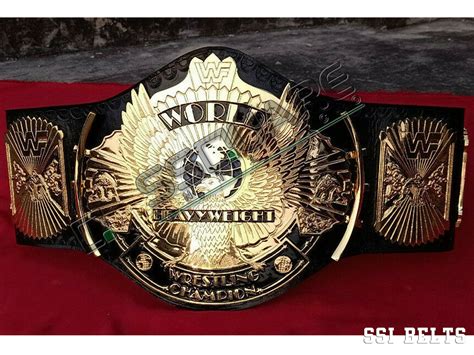 Classic WWF Tag Team Championship belt, Wrestling belt