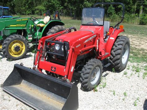 Massey - Ferguson 1533 Tractors - Compact (1-40hp.) - John Deere MachineFinder