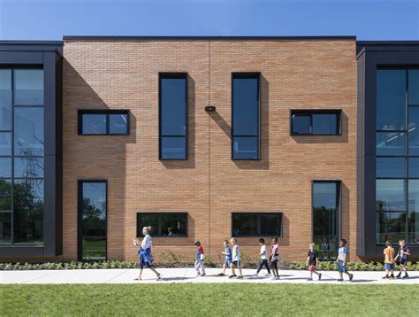 Gallery of Lisle Elementary School / Perkins and Will - 5 in 2021 ...